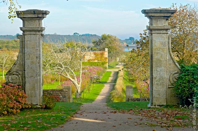 entrance to the abbey and gardens of beauport